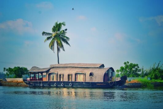 KERALA 8 Nights / 9 Days